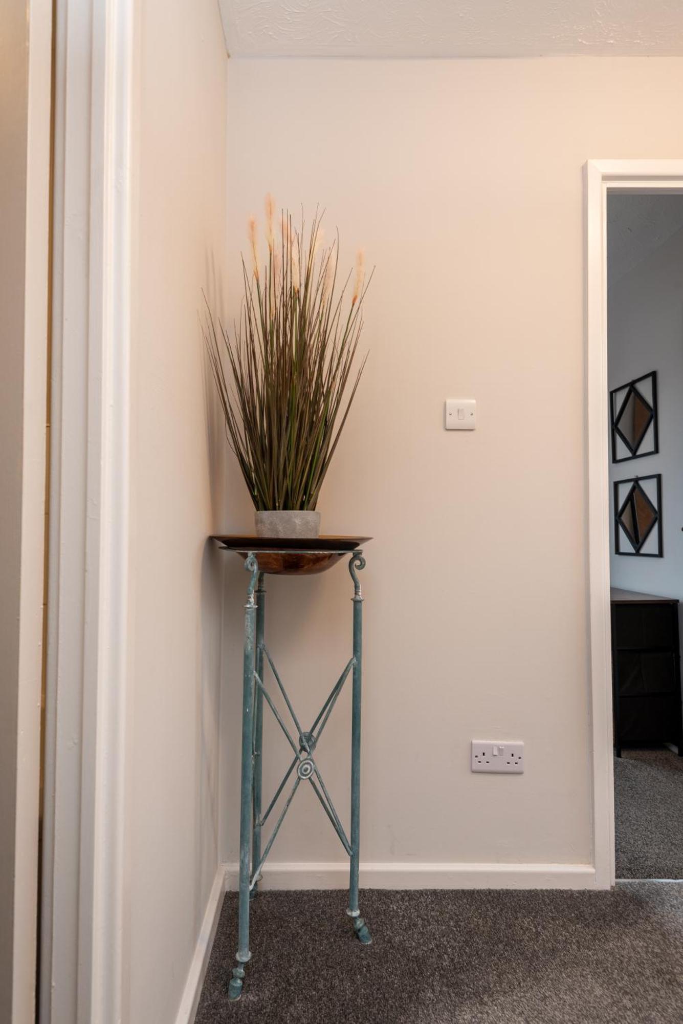 Cherry Tree Mews: Pet-friendly Self-check-in With Fast Wi-fi Worcester