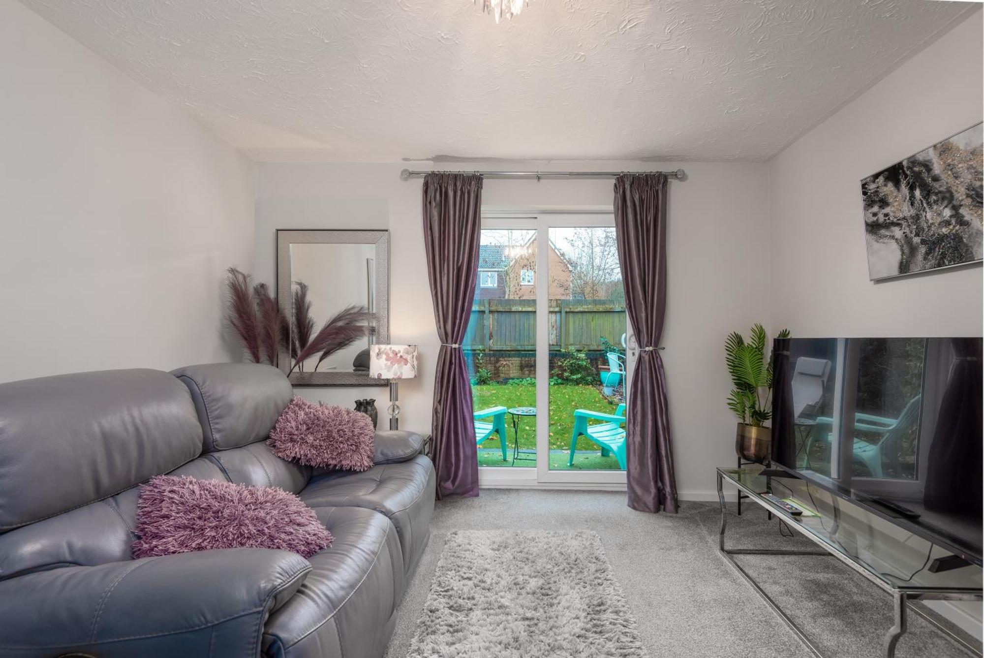 Holiday home Cherry Tree Mews: Pet-friendly Self-check-in With Fast Wi-fi Worcester