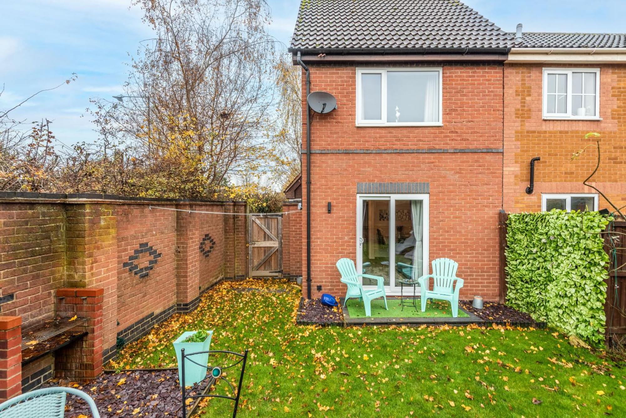 Cherry Tree Mews: Pet-friendly Self-check-in With Fast Wi-fi Holiday home *