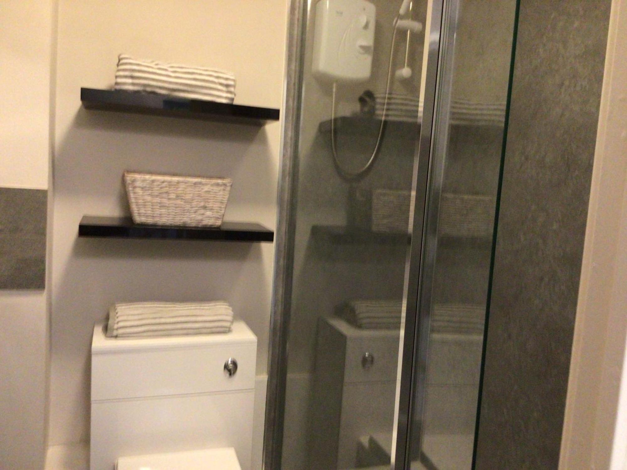 Cherry Tree Mews: Pet-friendly Self-check-in With Fast Wi-fi Holiday home *